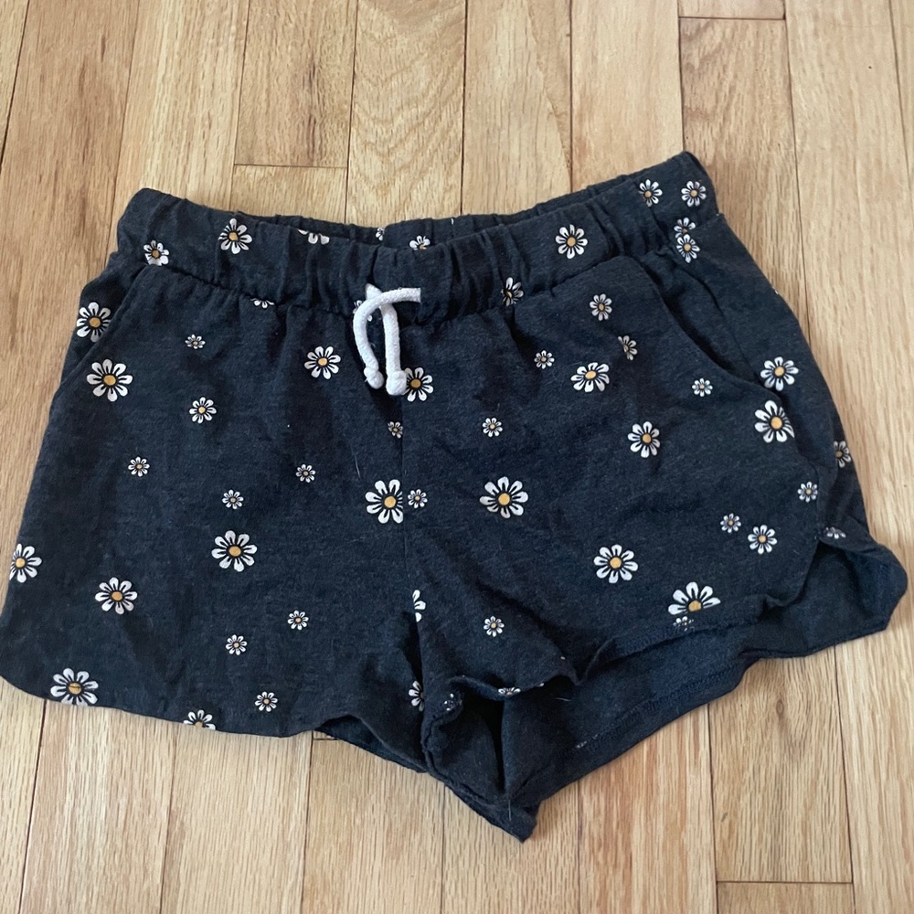 Old Navy Black Floral Women's Athletic Shorts